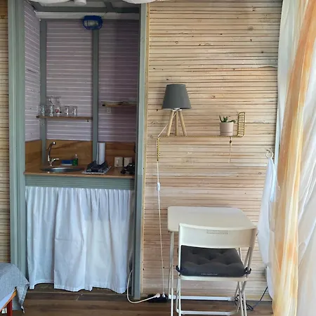 לינה וארוחת בוקר Sens