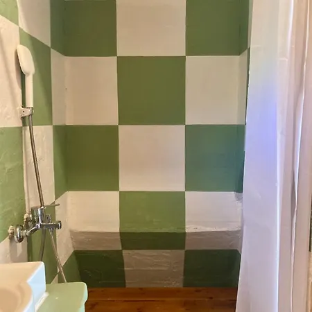 לינה וארוחת בוקר Sens